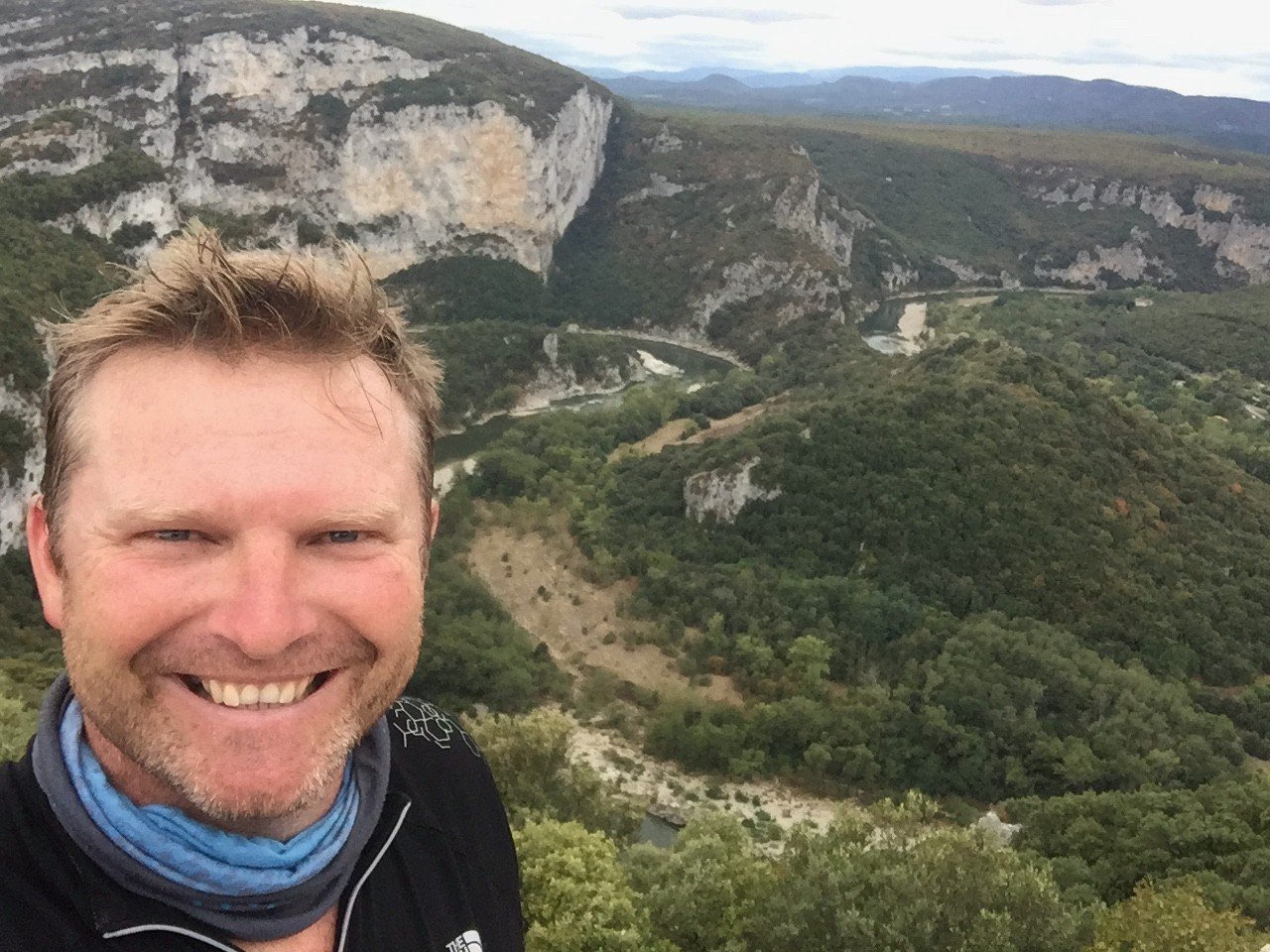 Damian overlooking a canyon from a height